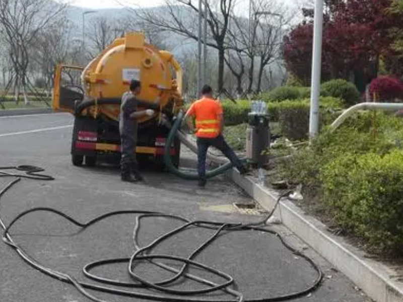 蘭州通下水道(dào)、修水管、換閥門、化糞池清理、改造電路