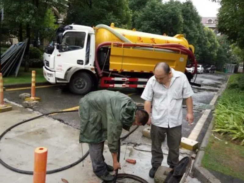 皇姑塔灣下水道(dào)疏通 抽糞化糞池清理管道(dào)高壓清洗清淤
