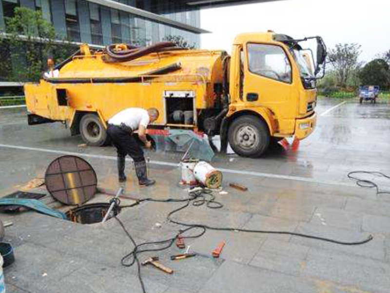 東麗、毛毯路清理污水井、抽糞、污水