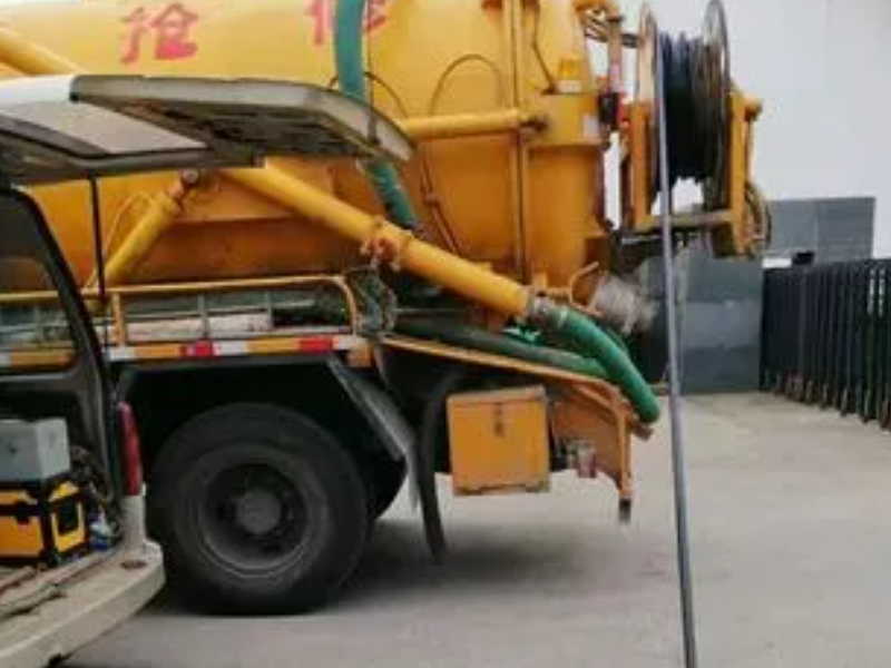 南通疏通室内外下水道(dào),管道(dào)疏通清淤,專車抽糞吸污