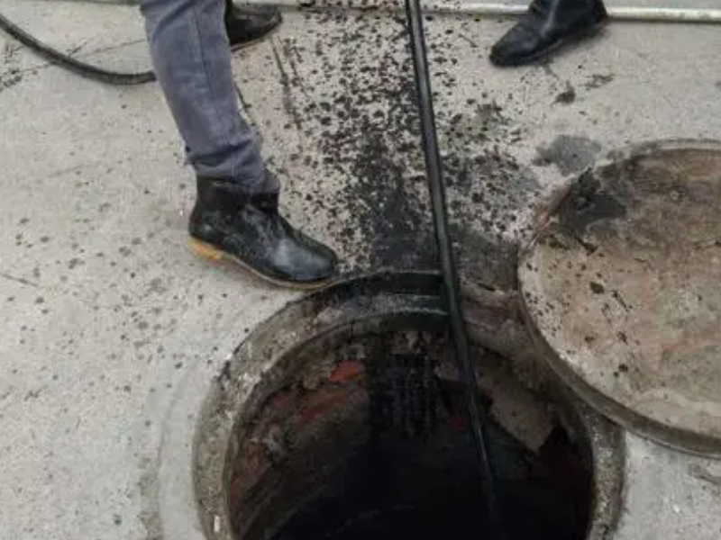 呼和浩特?玉泉抽污水？