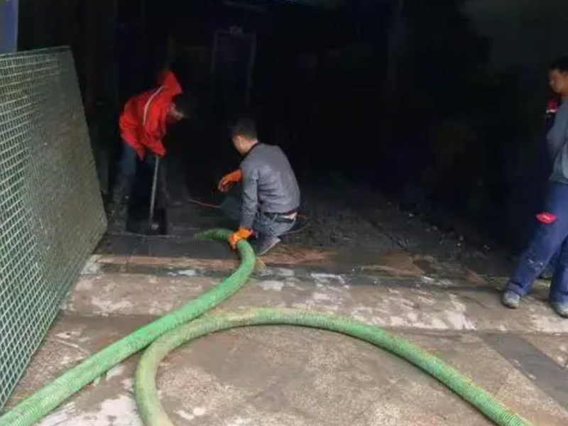 太白南路西斜七路白沙路科技一路專業疏通化糞池